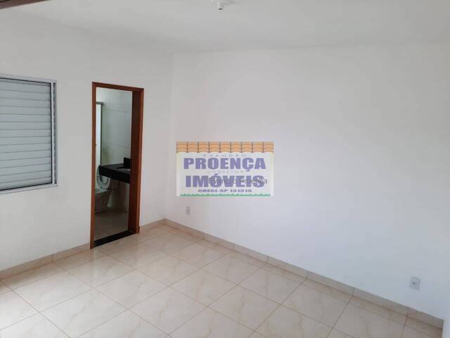 #38 - Apartamento TMP para Venda em Guaratinguetá - SP - 2