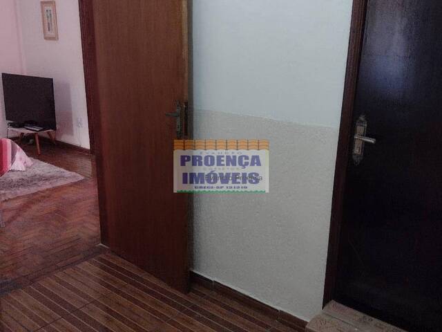 #51 - Casa para Locação em Guaratinguetá - SP