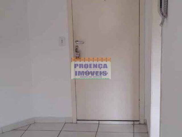 #60 - Apartamento TMP para Venda em Guaratinguetá - SP - 3