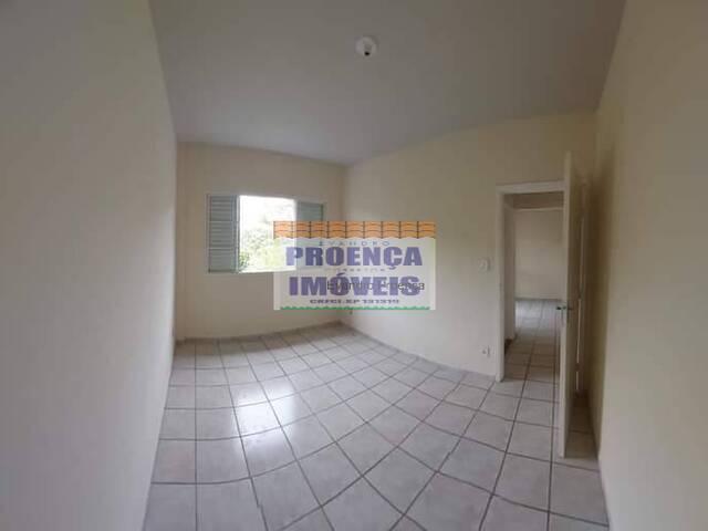 Apartamento para Venda em Guaratinguetá - 5