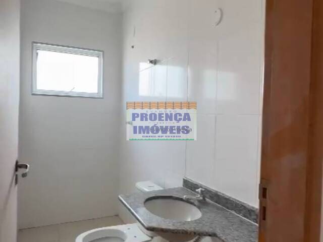 Apartamento para Venda em Guaratinguetá - 5