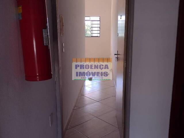 #261 - Apartamento para Locação em Guaratinguetá - SP - 1